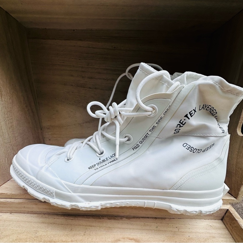 Converse Chuck Taylor MC 18 Gore Tex White Sneakers 162584C Brand New Sz 12 Men